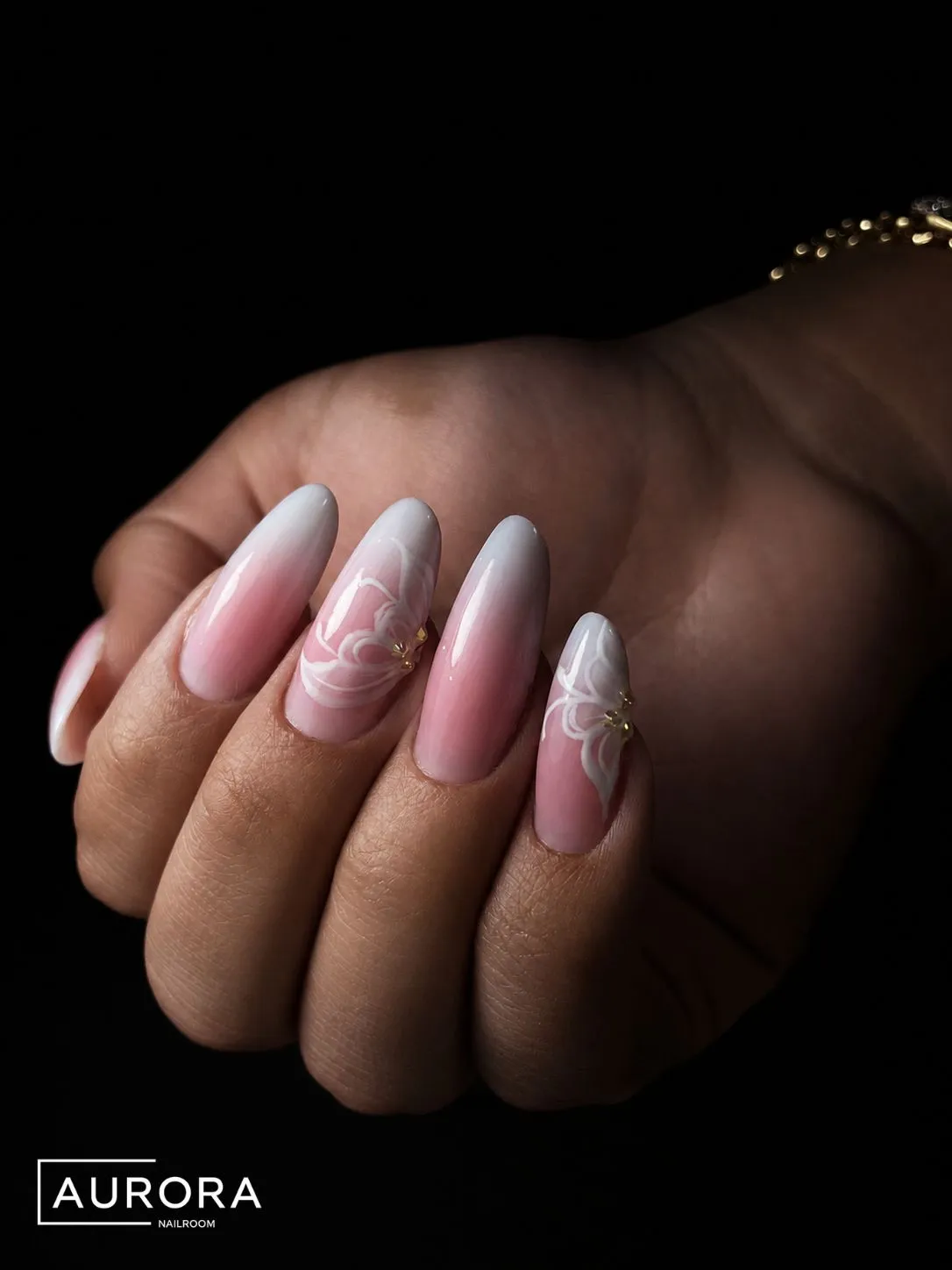 Aurora Nailroom - rad 4